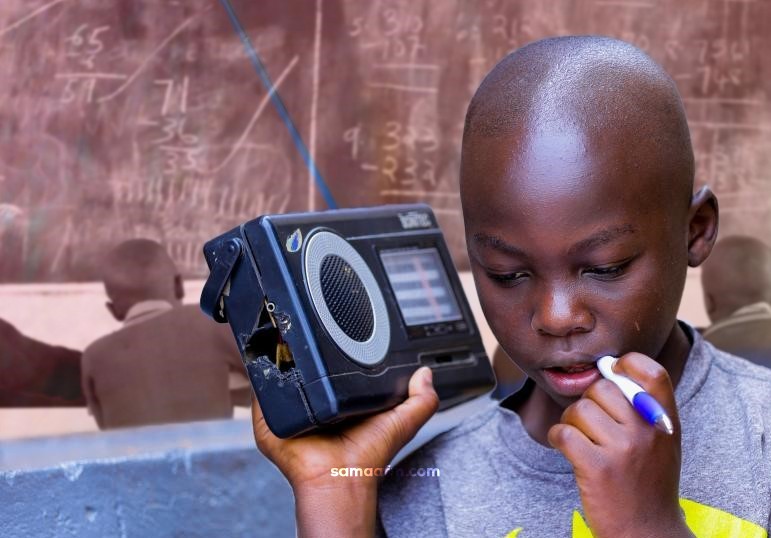 Solar Radios Keep Learning Going For Kenyan Students