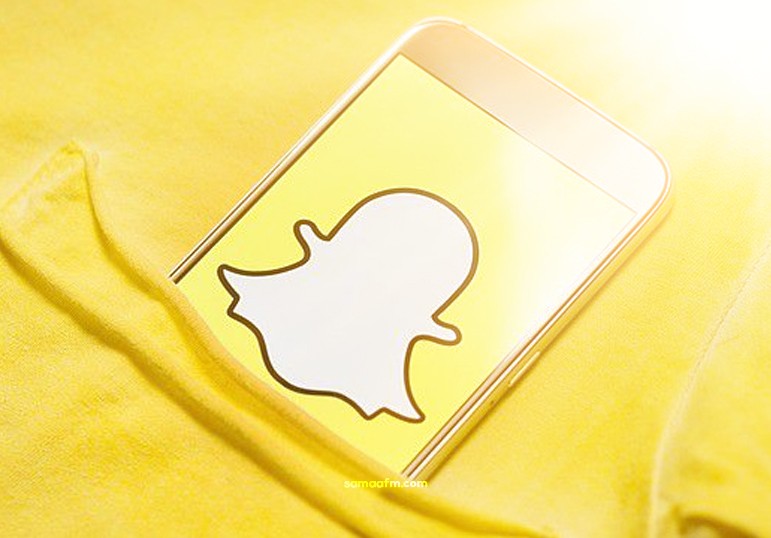 Snapchat Launches TikTok-like Feature Spotlight